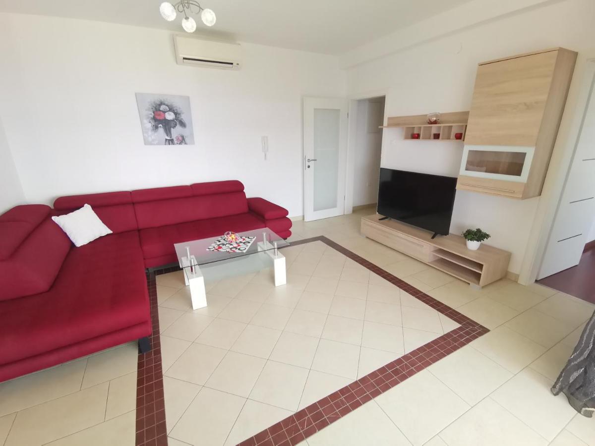 Villa Sara Lux Криквеница Екстериор снимка